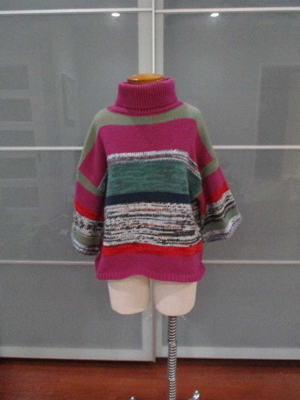 Knox Rose Kimono Sleeve Turtleneck Sweater